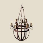 840 - CHANDELIERS