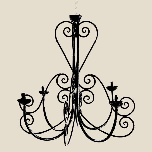 830 - CHANDELIERS