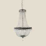 820 - CHANDELIERS