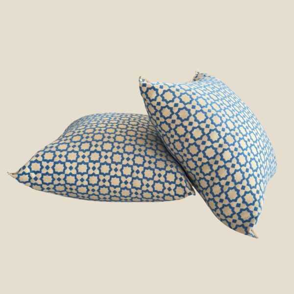 1 - FLOOR CUSHION
