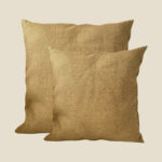 32 - CUSHION