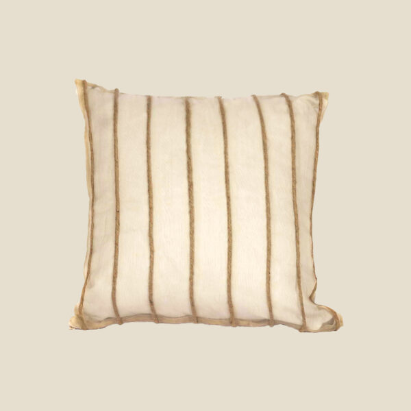 38 - CUSHION