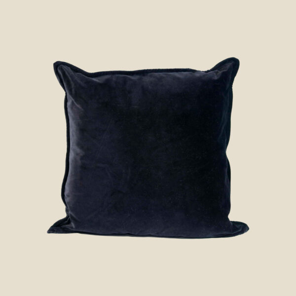 52 - CUSHION