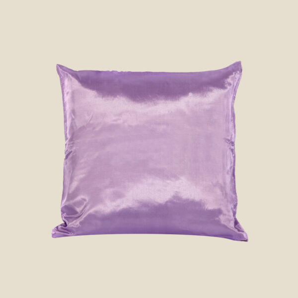 67 - CUSHION