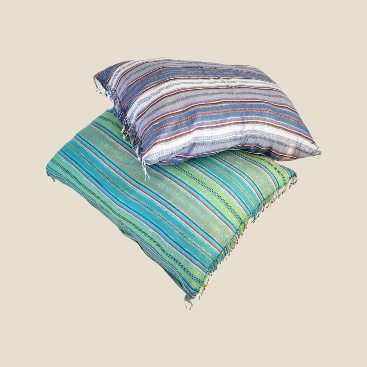 23 - FLOOR CUSHION - Image 4