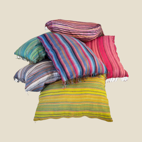 23 - FLOOR CUSHION