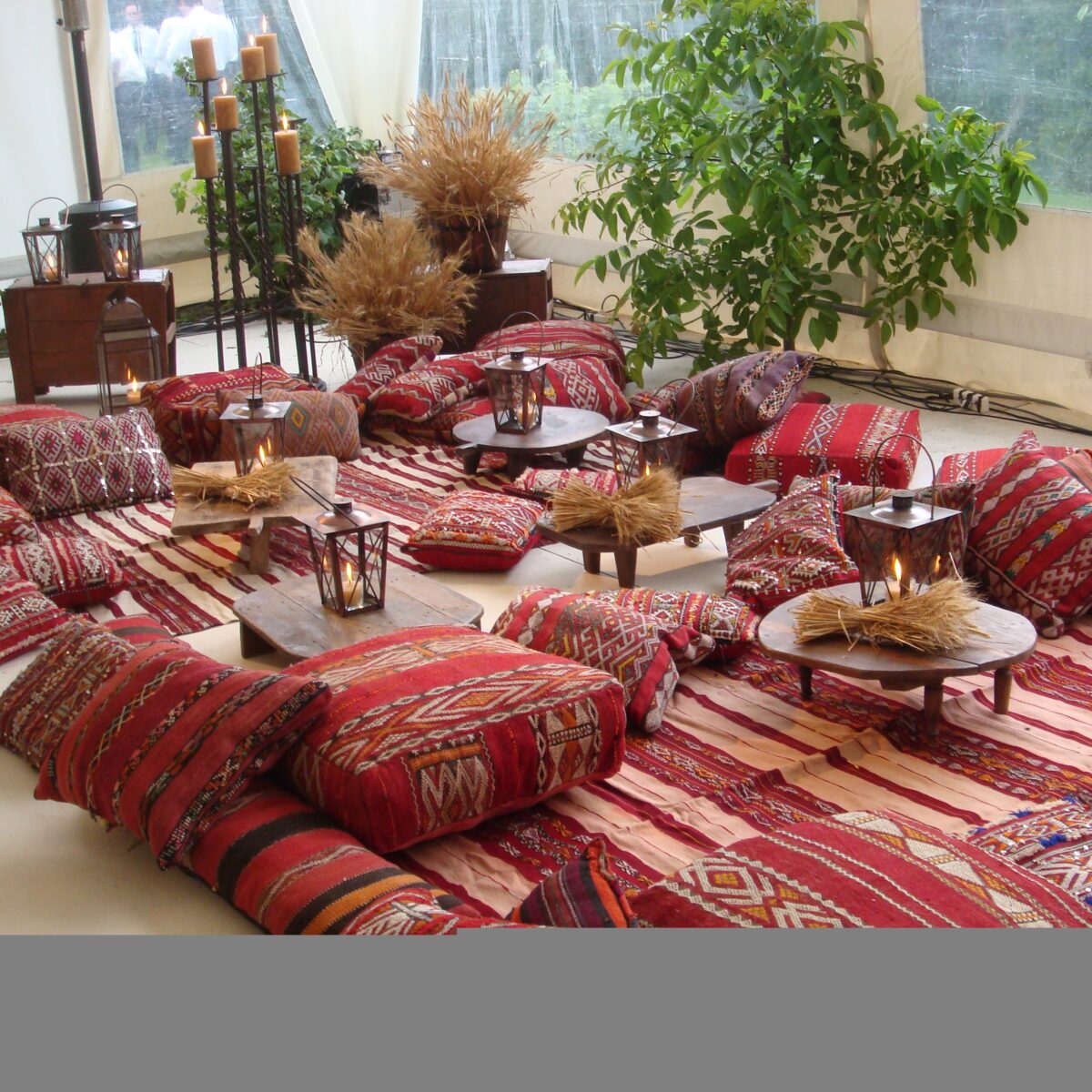 17 - FLOOR CUSHION - Image 4