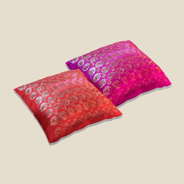 19 - FLOOR CUSHION