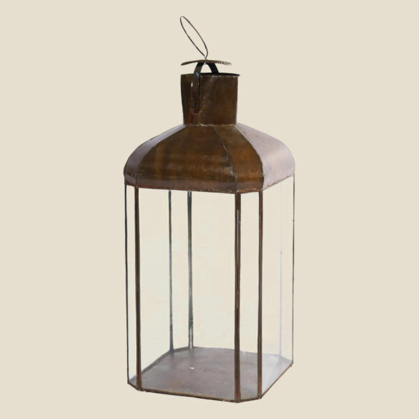 651 - LANTERN