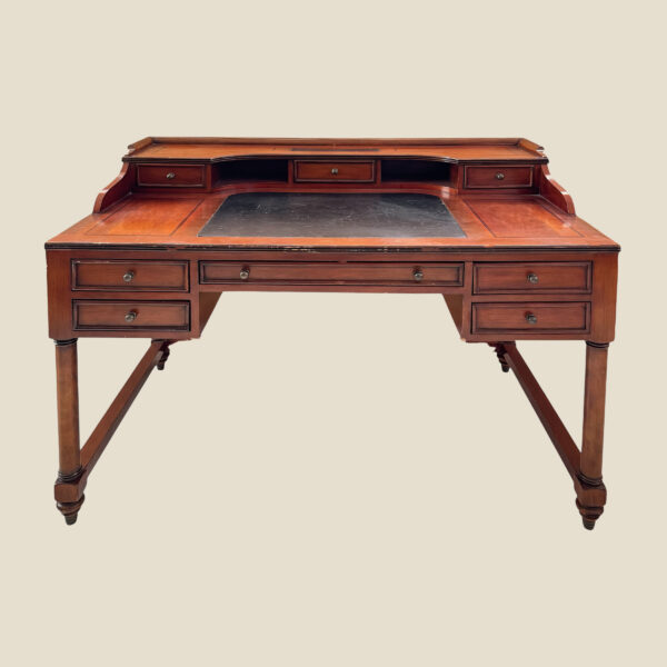4 - ANTIQUE